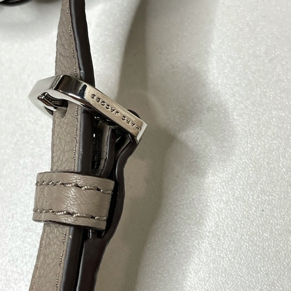 MARC Jacobs🍂🍁nude leather strap silver  hardware new - Picture 9 of 13